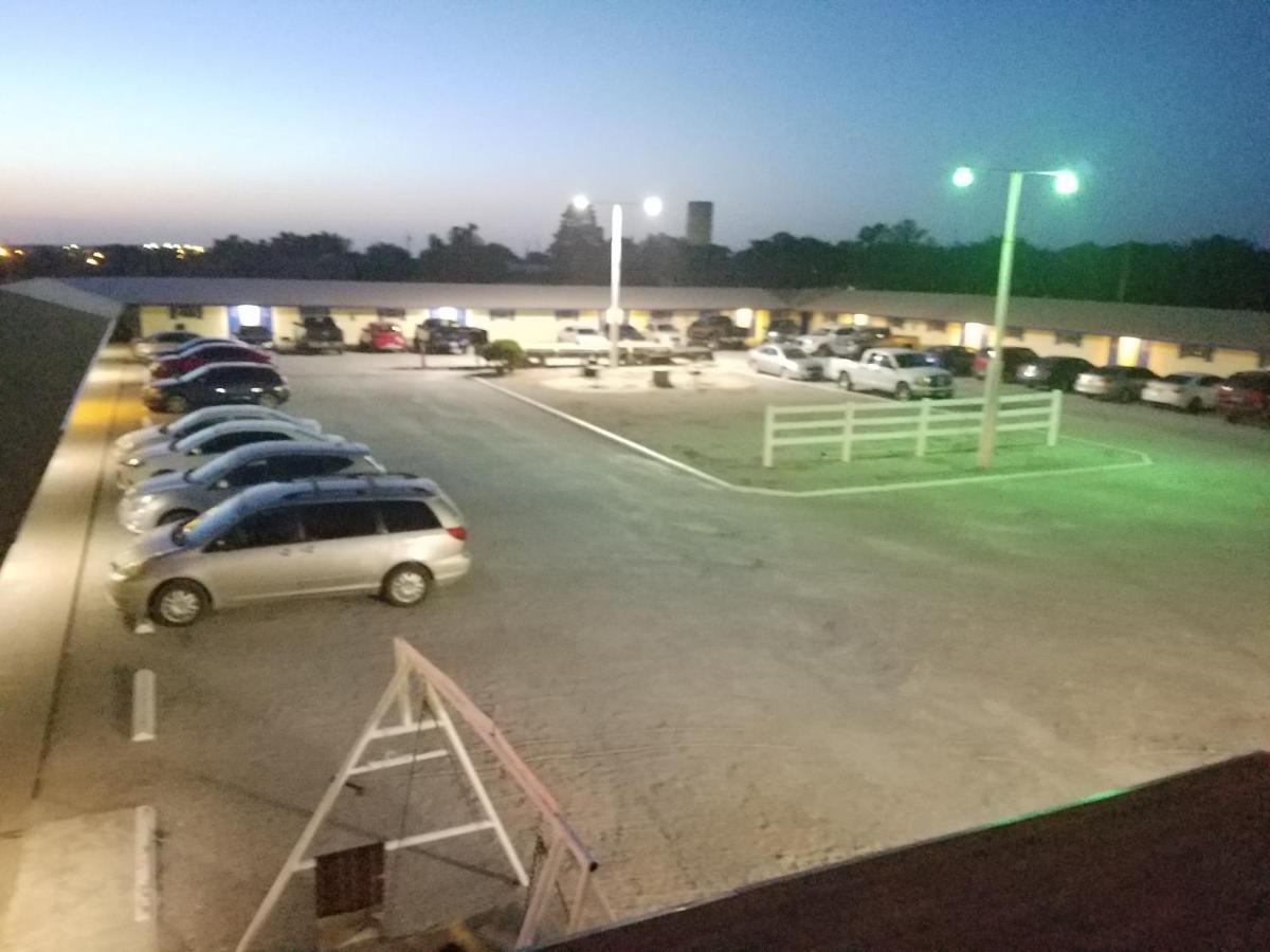 Executive Inn Cisco المظهر الخارجي الصورة