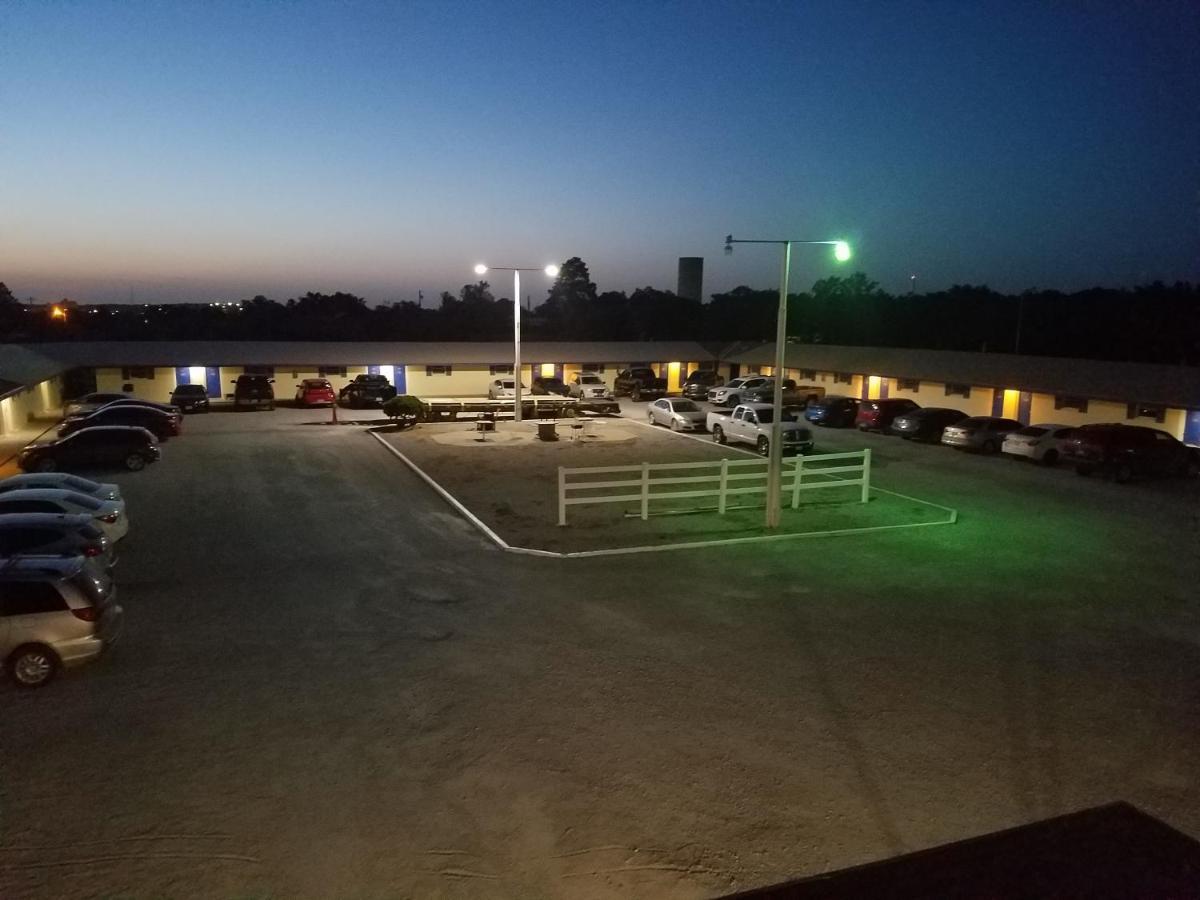 Executive Inn Cisco المظهر الخارجي الصورة
